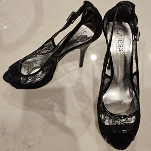 Guess black lace peep toe pumps like new. Size 8.5